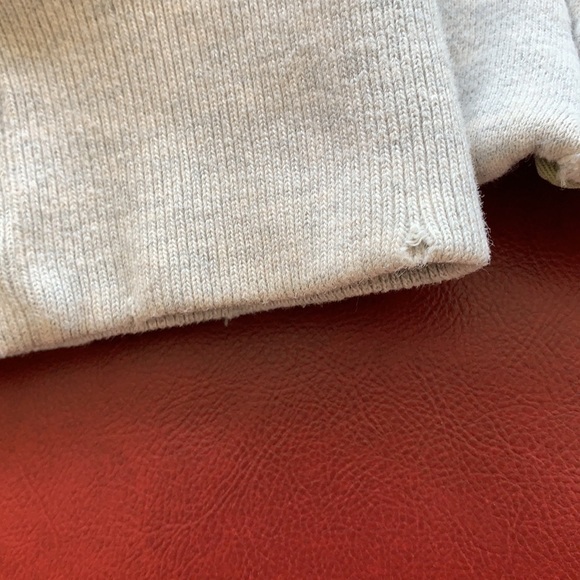 Hollister Sweater - Picture 7 of 12